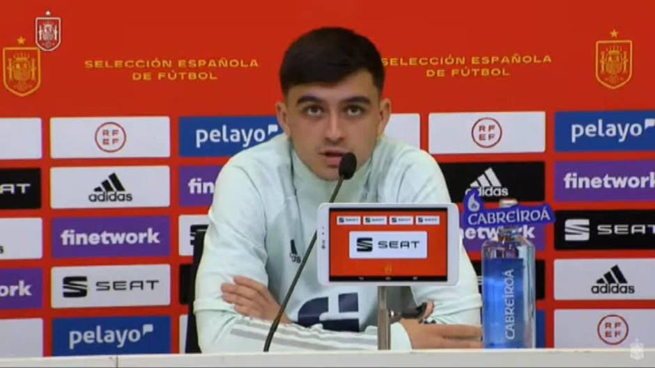 Pedri: "Puedo tener una conexión como la que tengo con Messi con muchos jugadores en la selección"