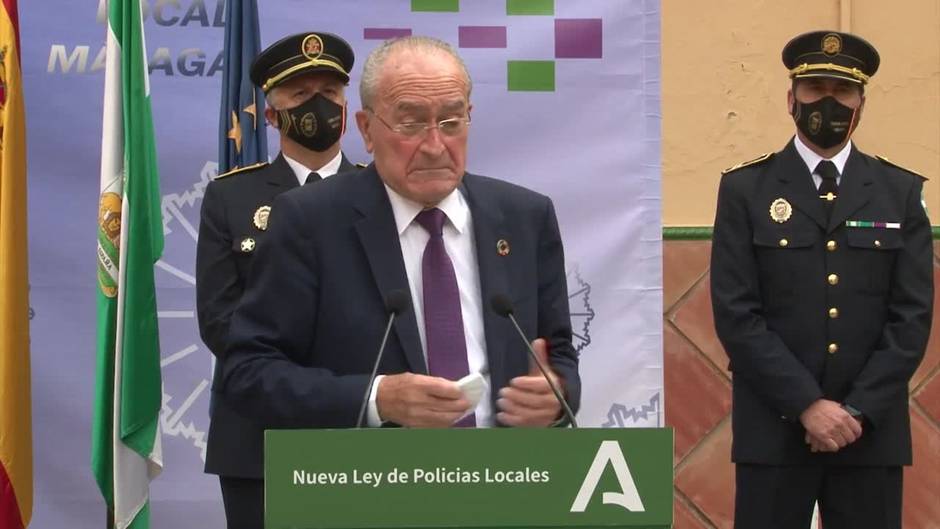 De la Torre valora el comportamiento "muy bueno" de los ciudadanos