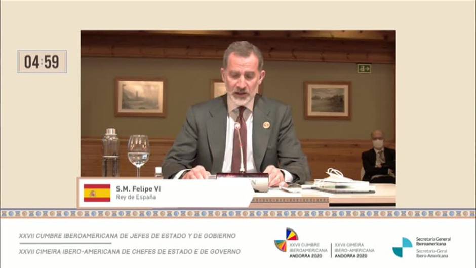 Felipe VI pone de relieve la solidaridad y el coraje "en un periodo de dolorosas pérdidas de vidas humanas, de dificultades e inquietudes"