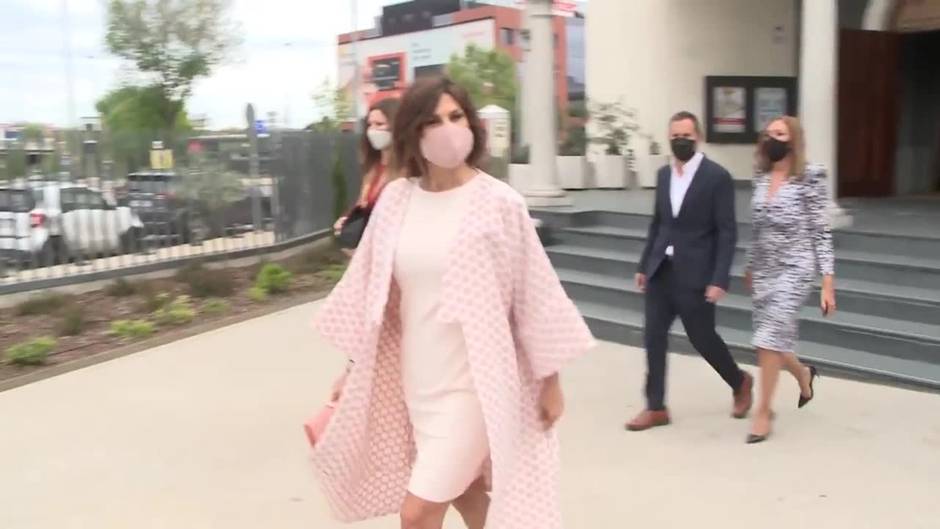 Elena Tablada y Javier Ungría, felices en el bautizo de la pequeña Camila