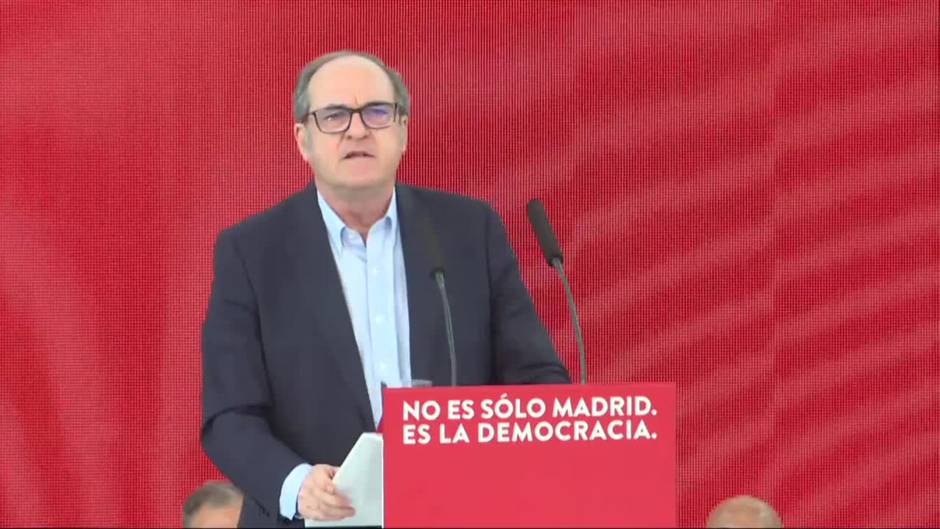 Gabilondo: "Ninguna amenaza logrará que deje de latir corazón de izquierdas"