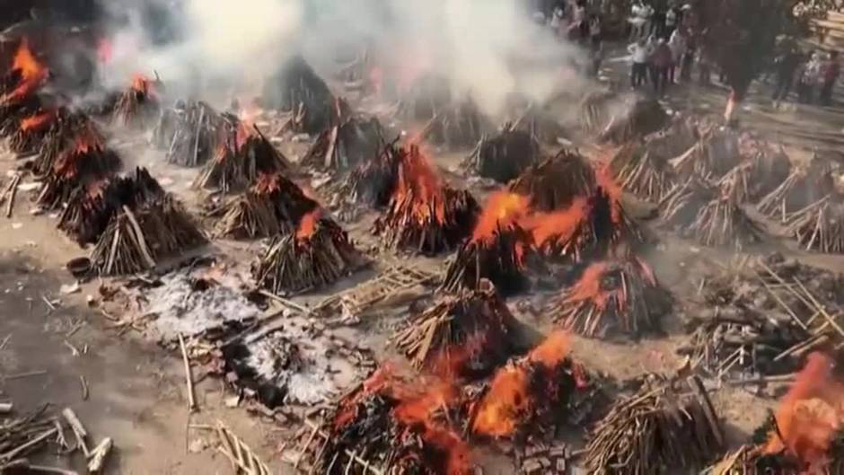 Baños sagrados en el Ganges a pesar de la pandemia