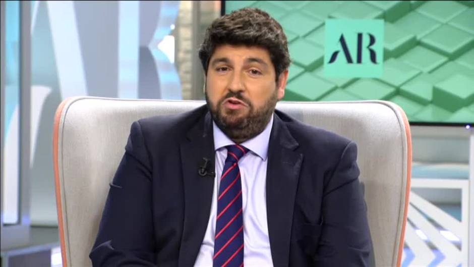 López Miras: "No tiene ningún sentido que en unas comunidades sea obligatoria la mascarilla y en otras no"