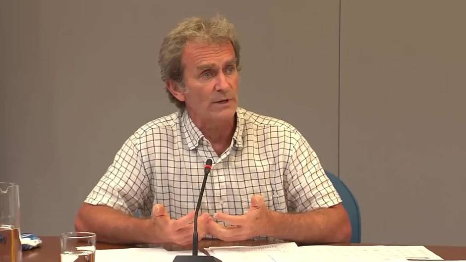 Fernando Simón prevé que el fin de las mascarillas para antes de julio