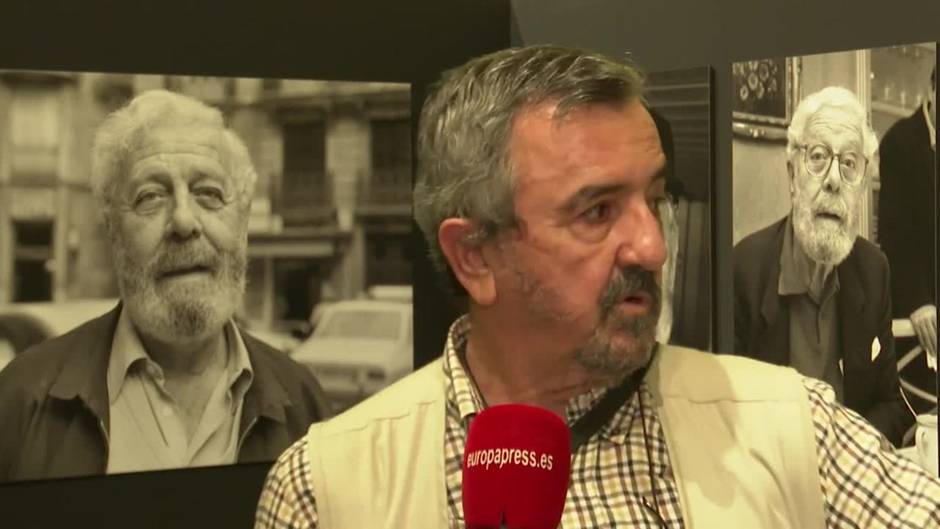 Exposición fotográfica descubre al Berlanga "más entrañable"