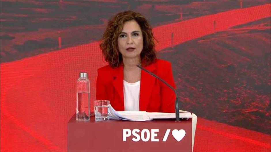María Jesús Montero anima a "combatir la guerra cultural" de la derecha con la violencia machista
