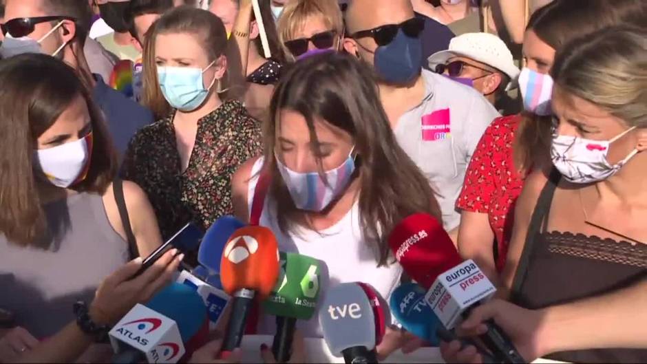 Miles de personas se manifiestan en Madrid por el Orgullo