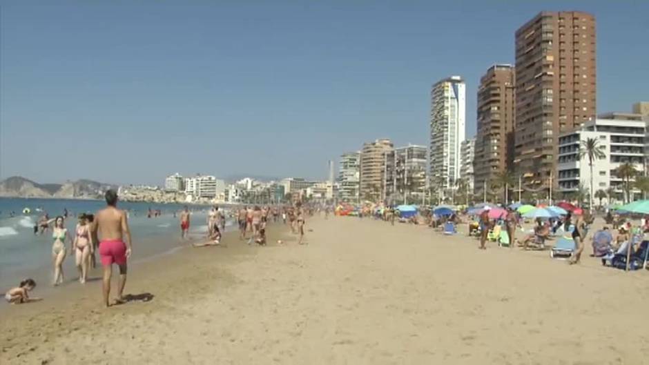 Primeras cancelaciones turísticas por el repunte de la pandemia