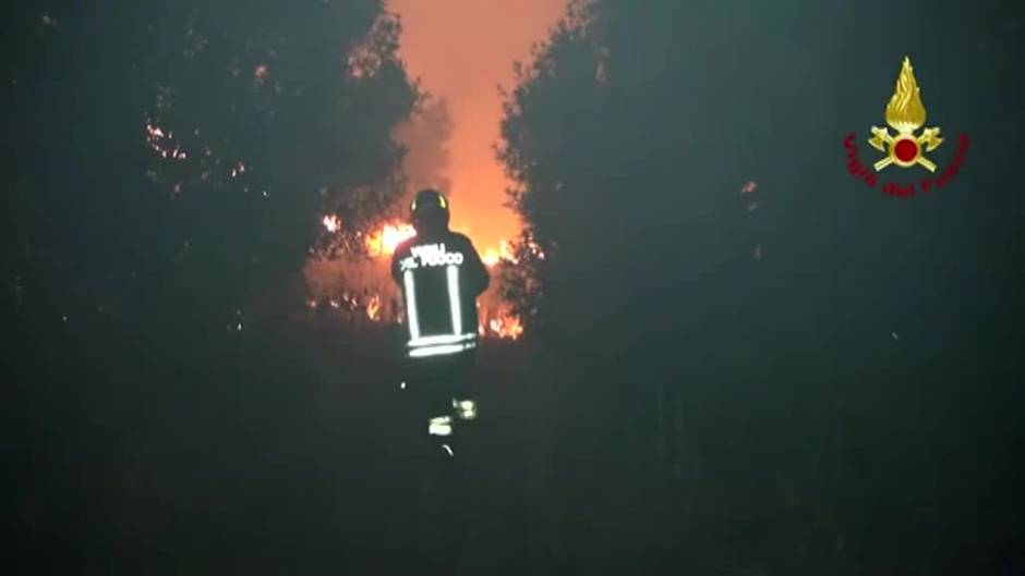 Los incendios forestales ponen en jaque varias zonas de Grecia, Italia y Turquía