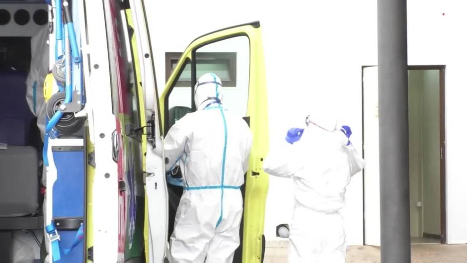 Andalucía encadena cinco días bajando contagios de Covid pero suma este martes 23 muertos