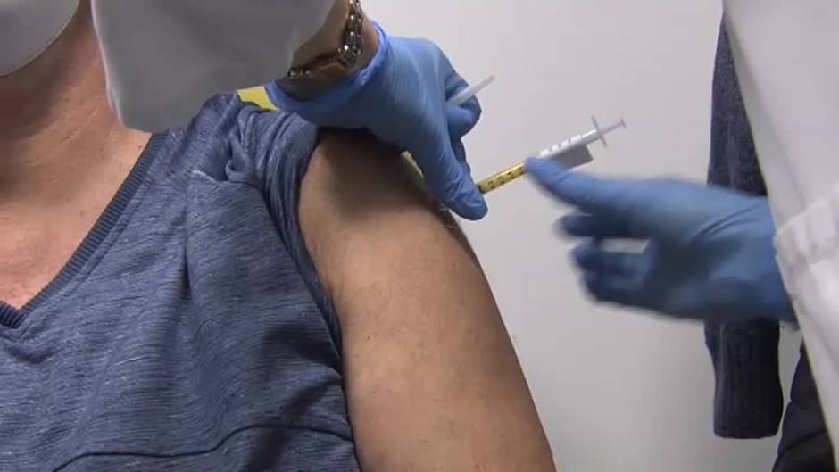 La vacuna española contra la COVID iniciará en breve su ensayo clínico