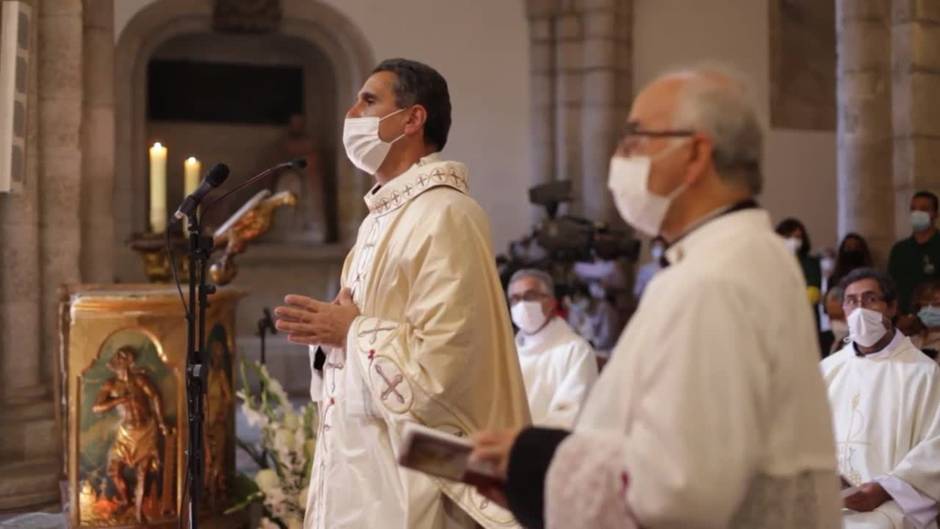 Monseñor Fernando García toma posesión como obispo de Mondoñedo-Ferrol