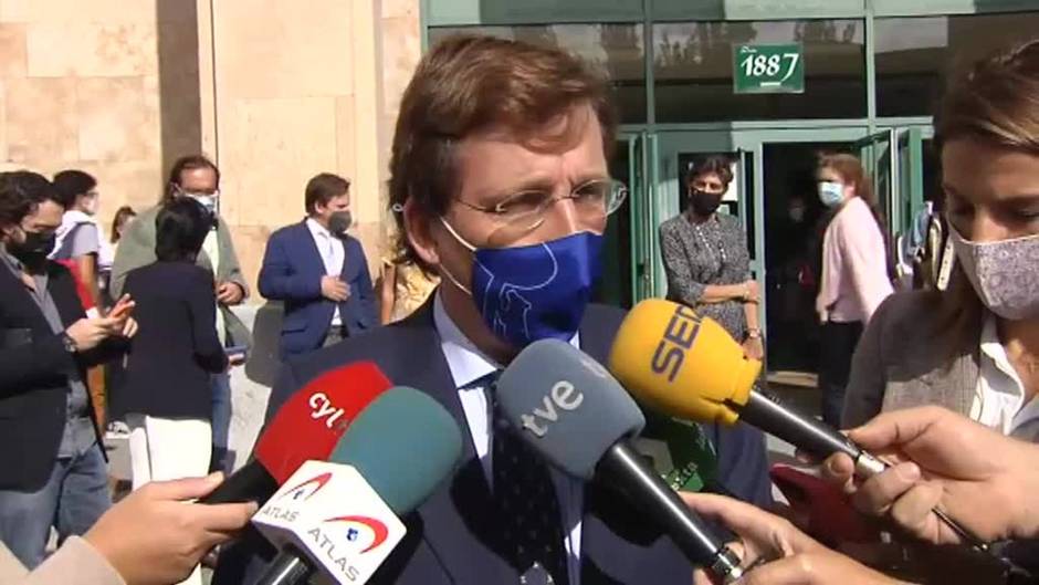 Almeida sobre la manifestación homófoba: "Sinceramente, no soy partidario de que la delegada del Gobierno tenga que dimitir"