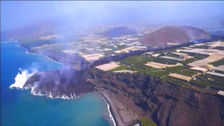 El delta formado por la lava cambia para siempre el mapa de La Palma