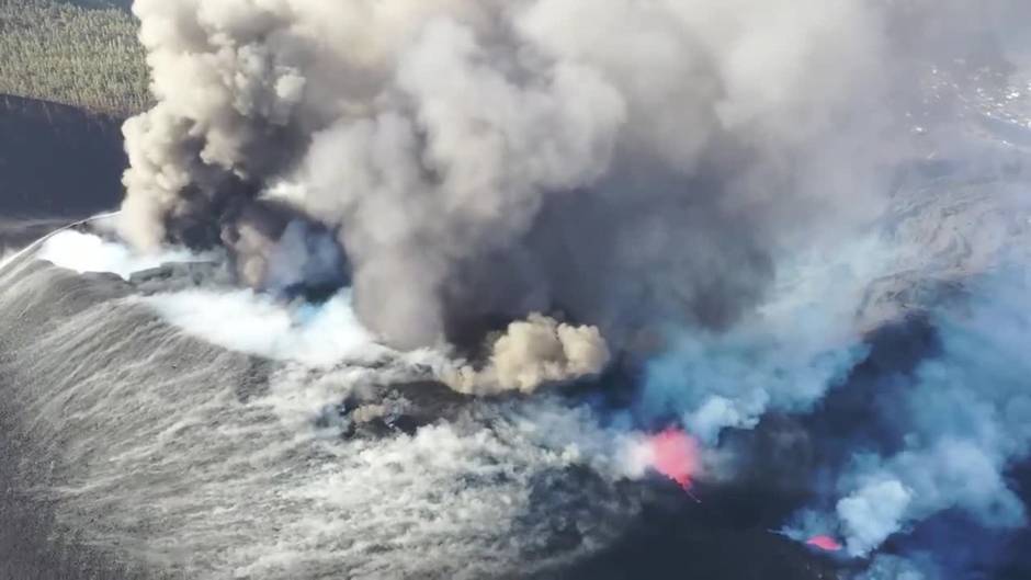 Nuevo foco de emisión en el volcán de Cumbre Vieja