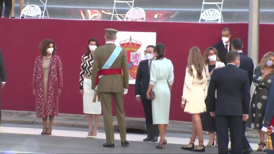 La ilusión vuelve al desfile del 12-O, con abucheos a Sánchez