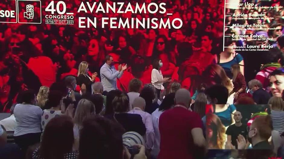 Cerrada ovación a Carmen Calvo en el 40º Congreso