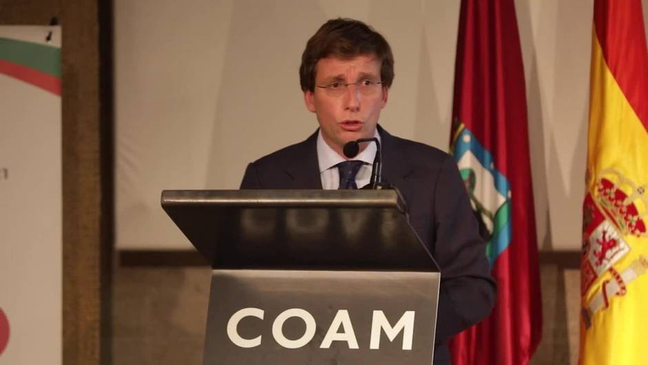 Almeida destaca la labor y "utilidad social" de los Colegios Profesionales