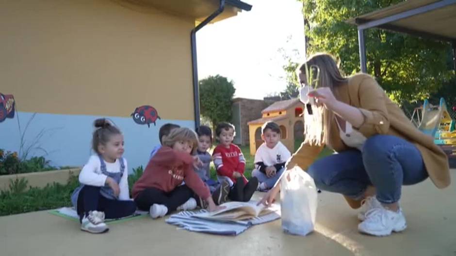 Un colegio rural de Tui recibe el premio de "mejor escuela del año"