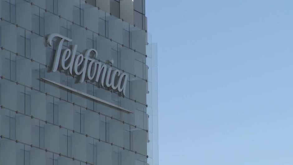 Telefónica gana 9.335 millones hasta septiembre por los extraordinarios