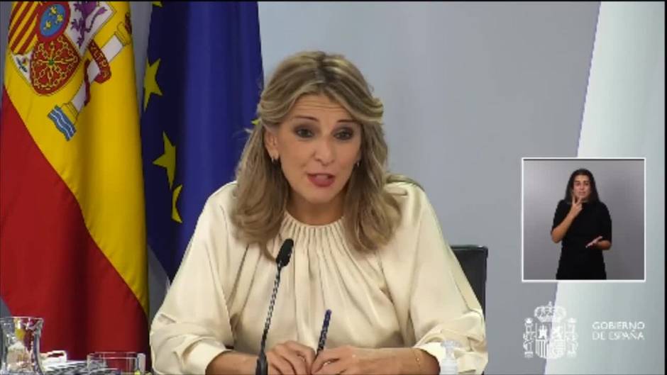 Yolanda Díaz responde a la insinuación de Iglesias de elecciones que son especulaciones