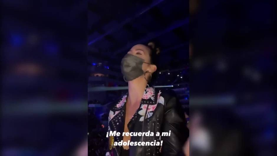 Tamara Gorro se lo pasa en grande en el concierto de Dani Martín