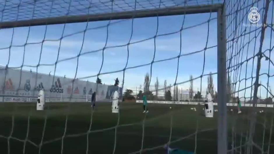 Último entrenamiento del Real Madrid antes de su encuentro ante el Inter de Milán