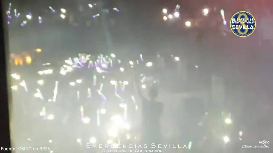 Desalojados fiesta Sevilla