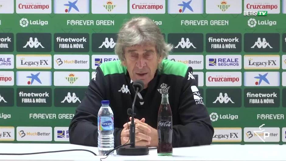 Pellegrini y el mercado de fichajes del Betis: «Estamos completos y no esperamos muchos movimientos»