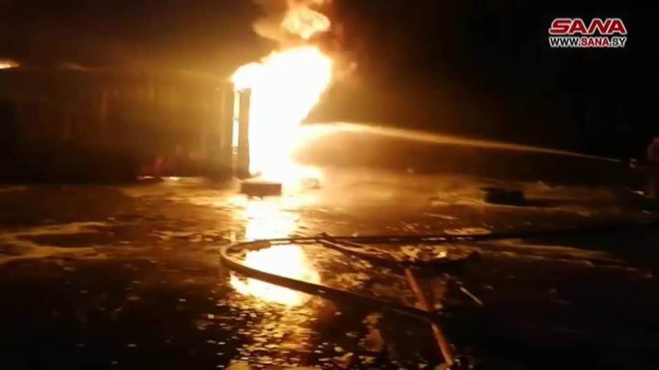 Bombardeo durante la madrugada al puerto marítimo de la ciudad Siria de Latakia