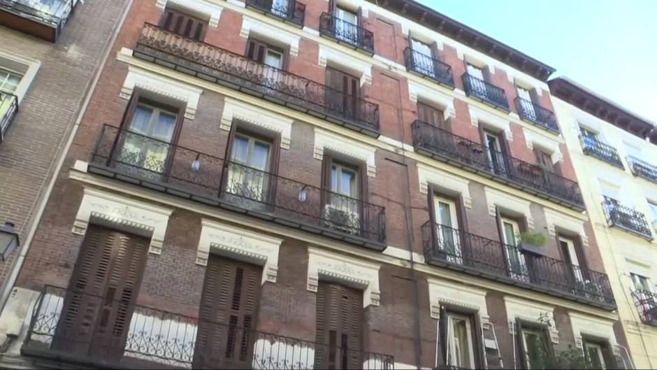 Una "muerte violenta" de una niña y su padre sacude Madrid