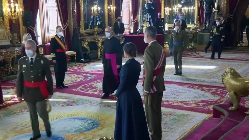 Los Reyes inician la agenda oficial de 2022 con la Pascua Militar