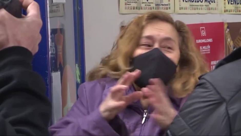 Emoción y lágrimas entre los afortunados del sorteo de 'El Niño'