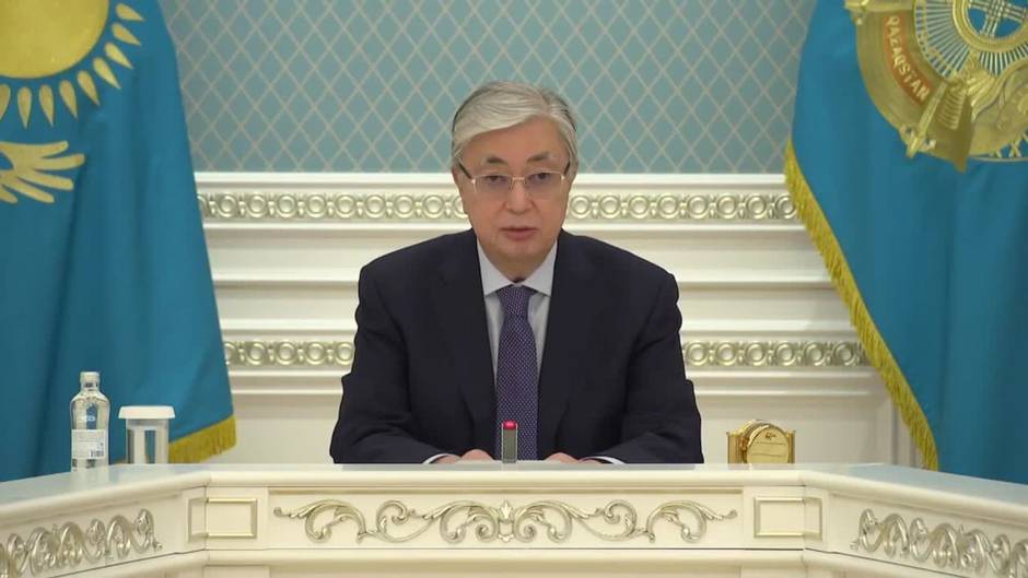 El presidente de Kazajistán da orden de disparar a matar