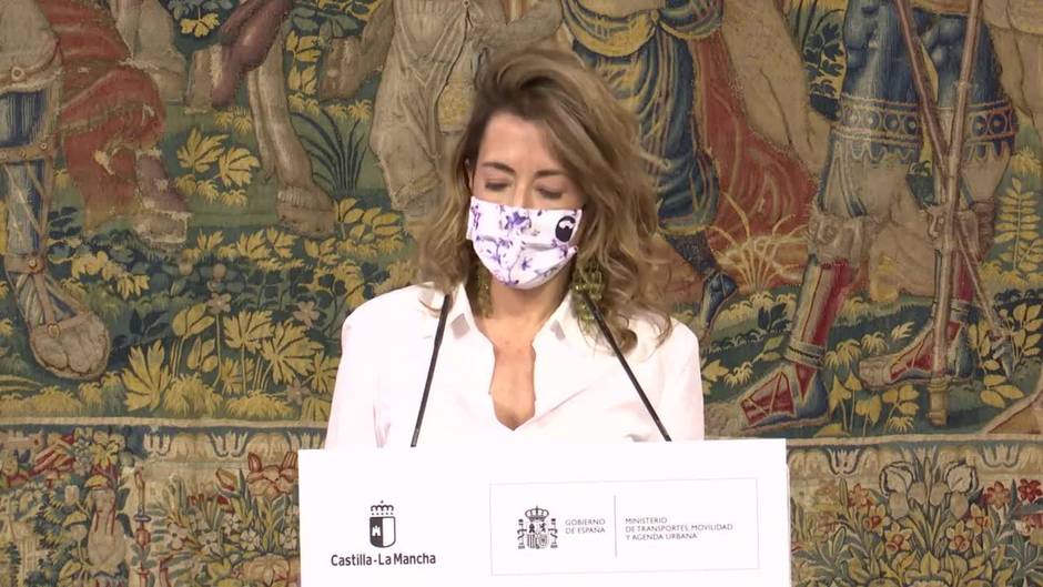 La ministra de Transportes subraya que el gobierno de coalición "funciona"