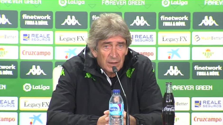 Pellegrini lamenta la sanción al Betis: "En el fútbol nunca hay que dar ventaja"