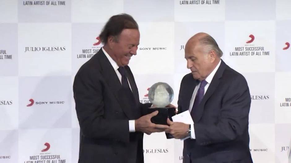 Pepe Domingo Castaño desvela el estado de salud de Julio Iglesias