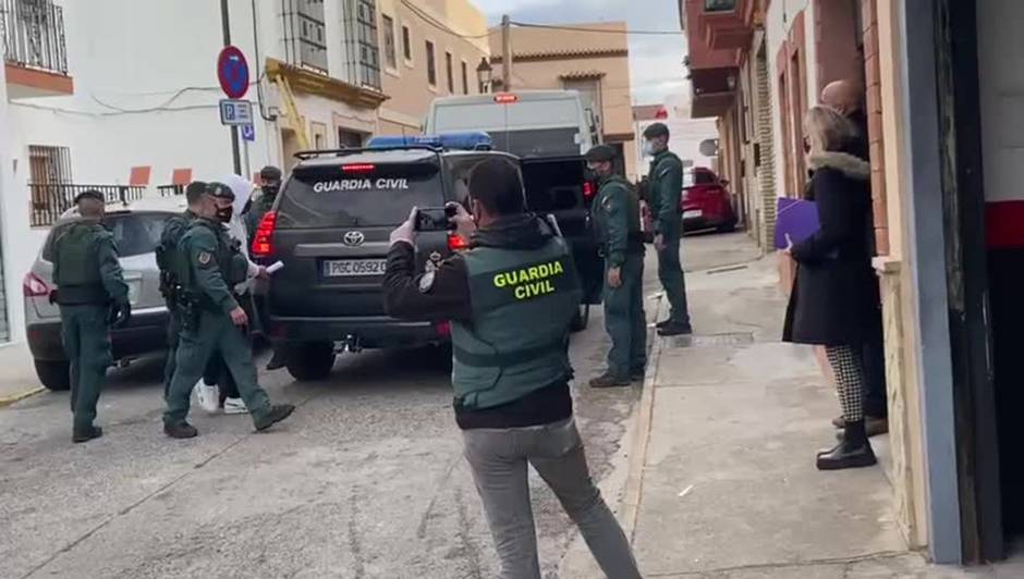 Operación de la Guardia Civil contra el blanqueo de droga en El Puerto y Barbate