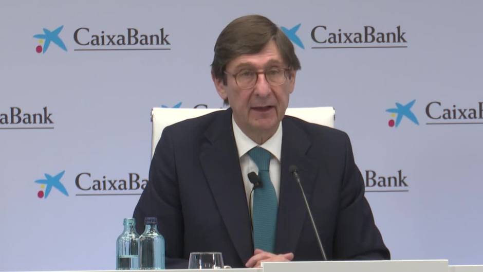 Goirigolzarri defiende el servicio de CaixaBank a las personas mayores