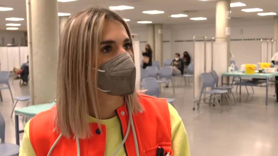 La vacunación supera la oleada de contagios y cuarentenas