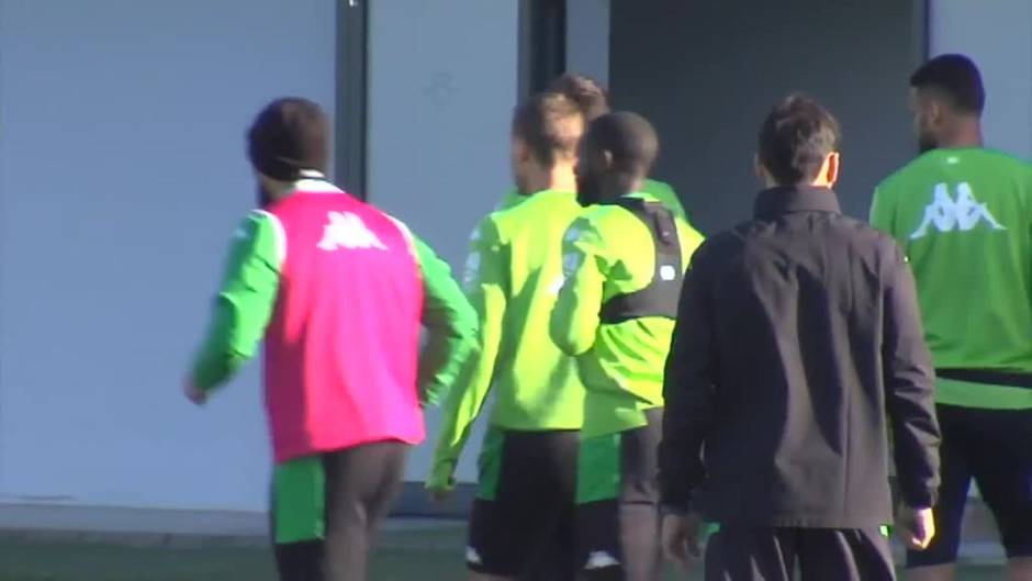 El Betis sigue preparando el partido de cuartos de Copa ante la Real Sociedad