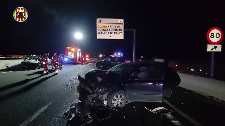 5 fallecidos y 4 heridos en un accidente en la A-7 en Rotglà i Corberà