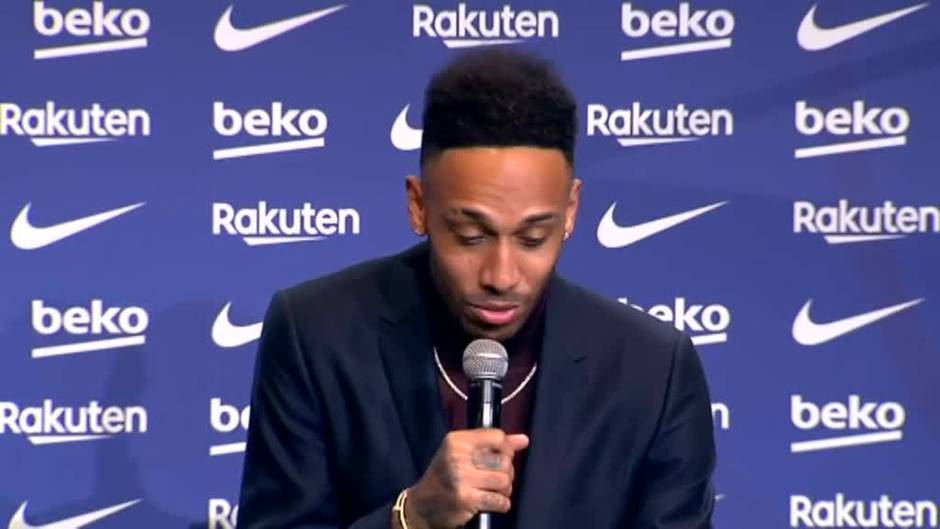 El Barça presenta a Aubameyang