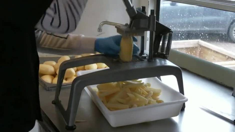 El precio de las tradicionales patatas fritas sube en Bélgica