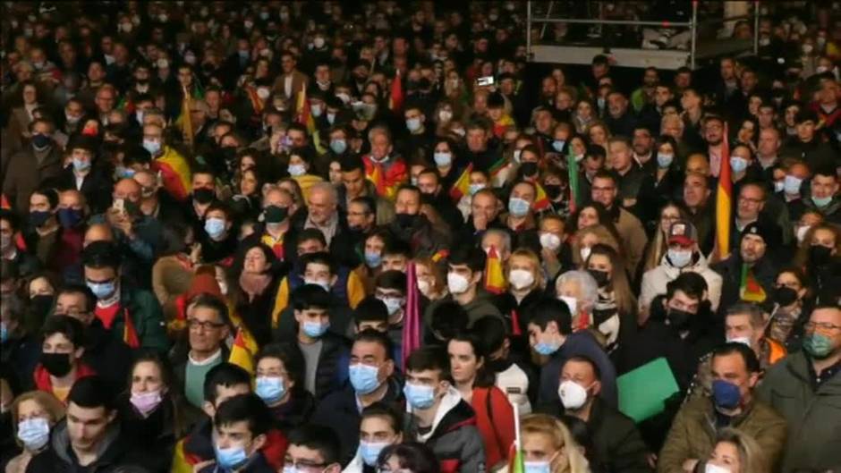 Abascal: "Nosotros si ganamos pactaremos únicamente con el Partido Popular"