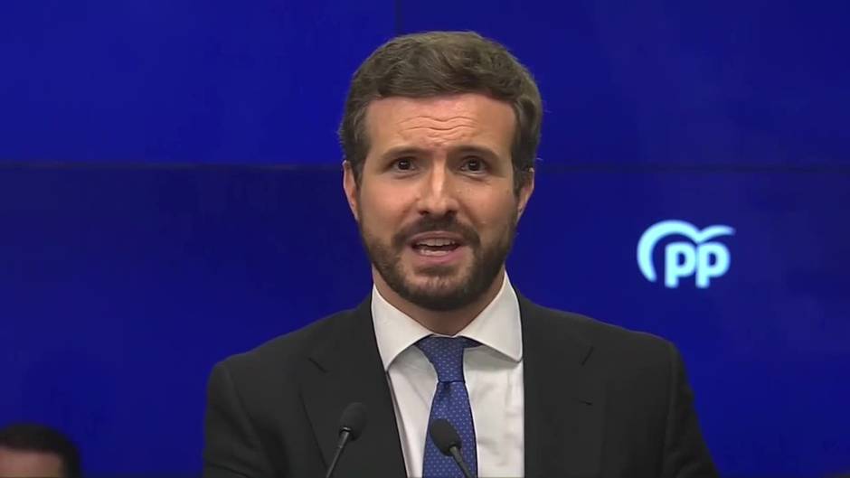 Casado carga contra Vox y afirma que "no vamos a renunciar a nuestros principios"