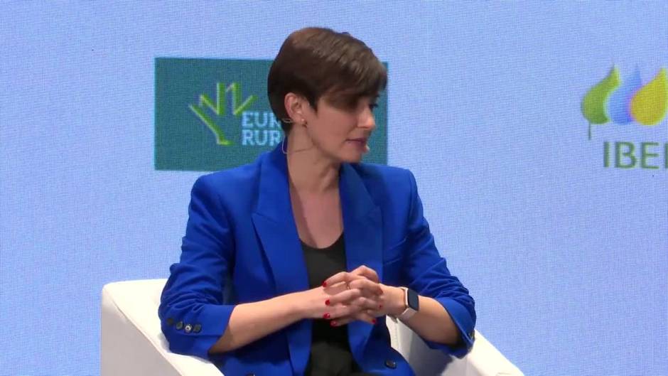 Isabel Rodríguez dice que PP sale más débil e insiste en pedirle que rompa con Vox