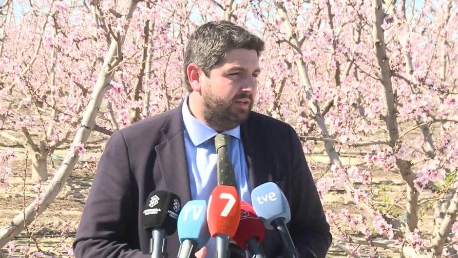 Miras pide celebrar un congreso extraordinario para solucionar una situación "insostenible"