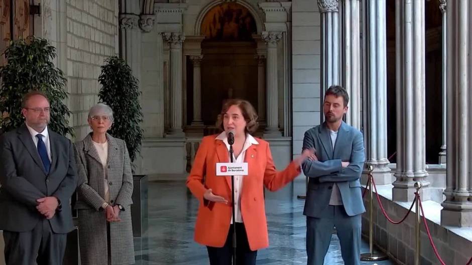 Colau asegura que no le asusta la "ofensiva judicial" y que seguirá defendiendo el bien común