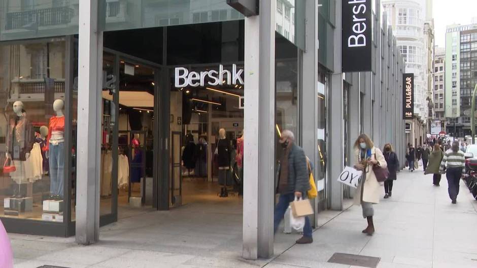 Inditex cierra sus 502 tiendas en Rusia, con más de 9.000 empleados